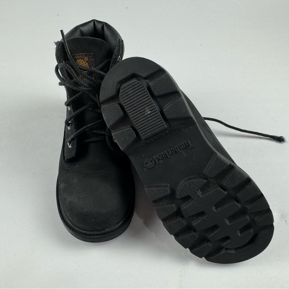 Timberland Black Nubuck Toddler 6-inch waterproof black boot size 10 - Picture 8 of 9